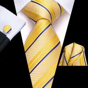 Corbata Con Pañuelo y Gemelos Amarillo